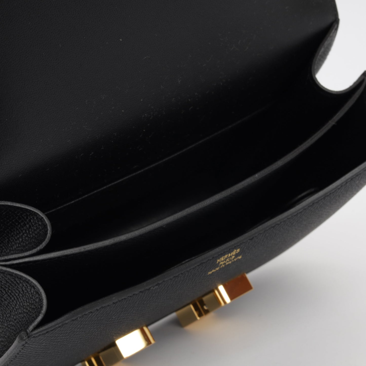 Hermès Constance 18 - Black Epsom | Gold Hardware